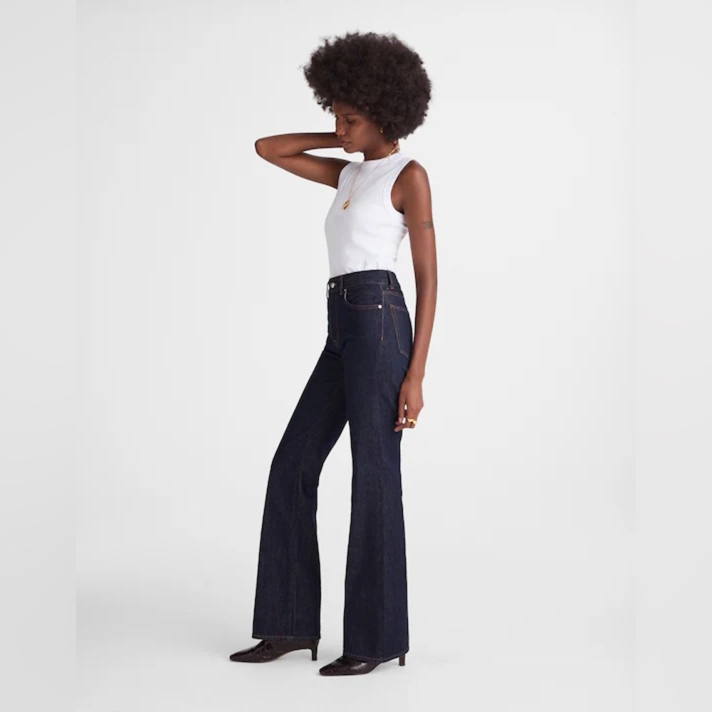 NWOT Madewell Women's Dark Blue The Vintage Flare Jean - Rinse Wash - 24